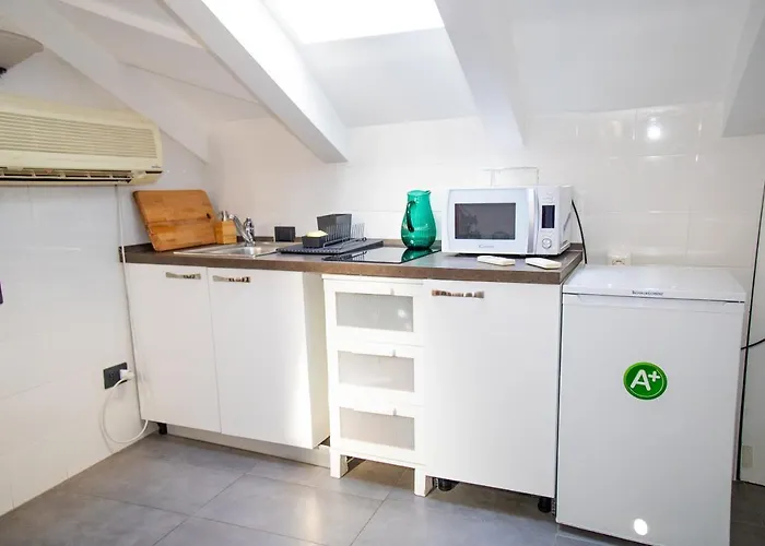 아파트 Hosting Dreams Attics - Duomo
