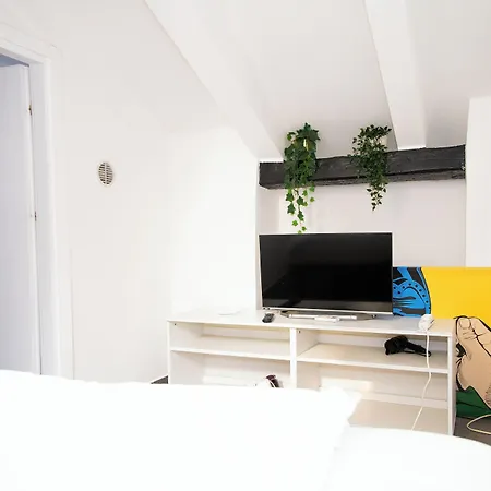 Hosting Dreams Attics - Duomo Appartamento *