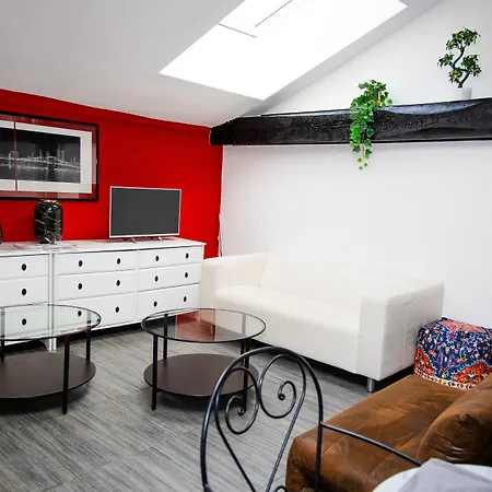 Hosting Dreams Attics - Duomo Appartamento *