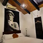 Hosting Dreams Attics - Duomo Διαμέρισμα