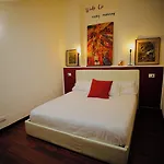 Hosting Dreams Attics - Duomo Διαμέρισμα
