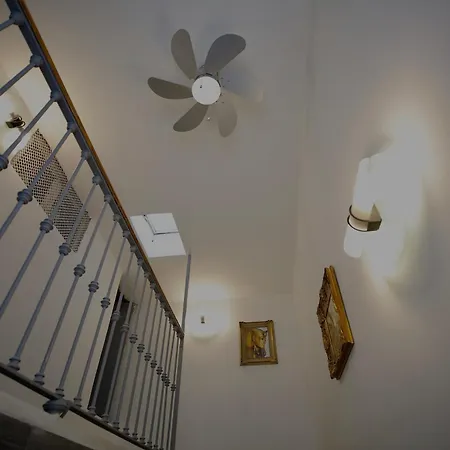 Hosting Dreams Attics - Duomo Milán