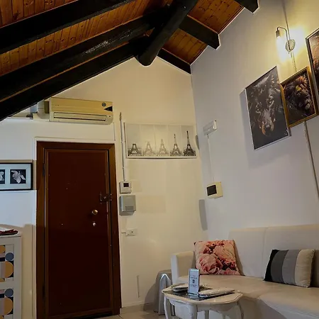 Apartmán Hosting Dreams Attics - Duomo
