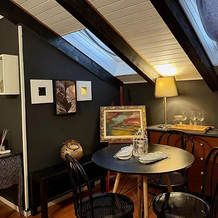 Apartmán Hosting Dreams Attics - Duomo